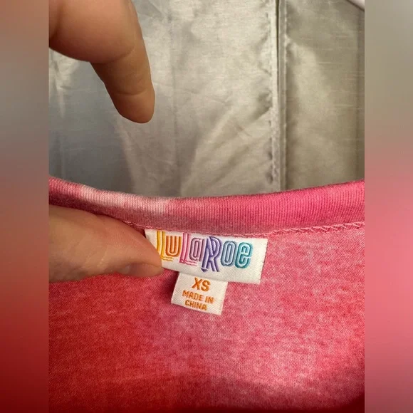 Lularoe Liv T-shirt - Picture 3 of 4